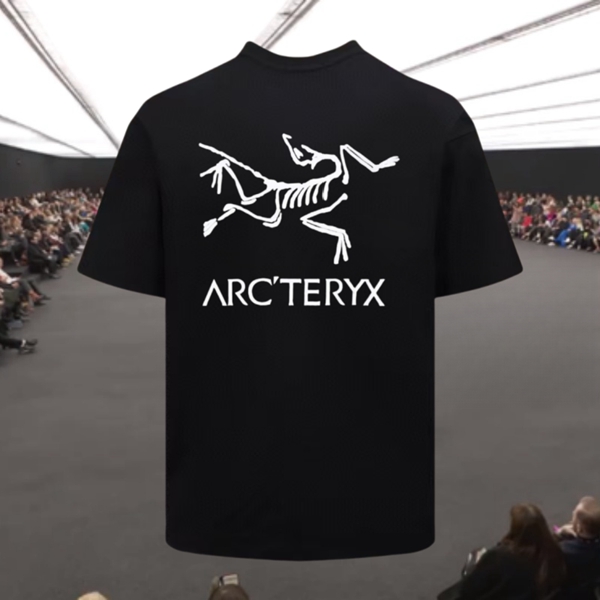 ブランドTシャツ背面デザイン